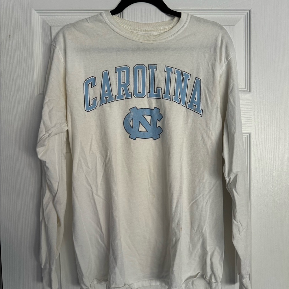 2 Men’s UNC White and Blue Long Sleeve Tshirts